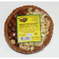 Mixture "Oriental" (hazelnuts, cashews) 140gr. wholesale
